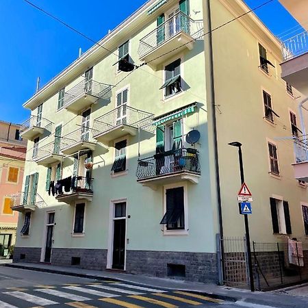 Апартаменты Casa Potito Сестри-Леванте Экстерьер фото